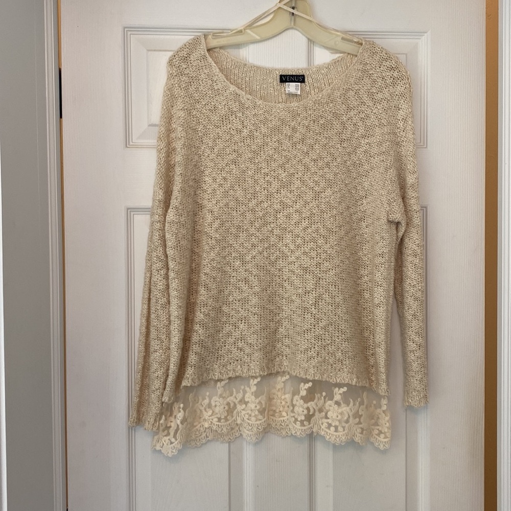 Venus sweater
